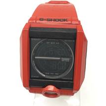 【2656】CASIO カシオ G-SHOCK ジーショック G-8100 メンズ 腕時計 デジタル レッド ラバーベルト_画像2