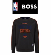 4万新品◆XXL◆ボス BOSS×NBAコラボ NY KNICKS ロゴ クルーネックスウェットプルオーバー 黒『Windmill_4_NBA』1円_画像1