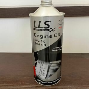 AUDI 純正オイル　LLS Engine Oil5W-30 未開封(ヘコみ、キズあり)