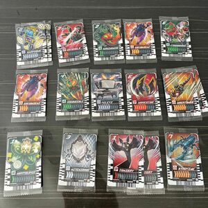 仮面ライダー　ガッチャード 02 17枚