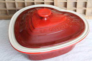 フランスビンテージ★LE CREUSET ルクルーゼ☆ストーンウェア　ハート形のオーブンウェア