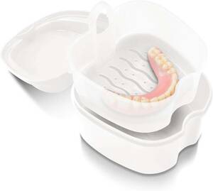 ホワイト 【inariya】 入れ歯ケース (プラスチック製) 【 ストレーナー付きで洗浄剤に触れる必要なし！ 】 (ホワイト)