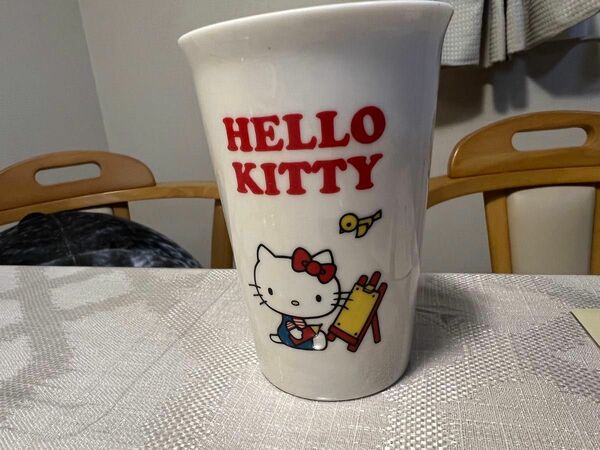 HELLO KITTYの限定マグカップ