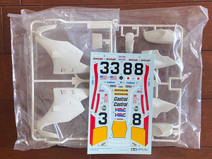 【送料込み】TAMIYA HONDA NS500用 スライドマークと外装パーツ