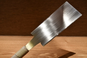 三木伝統工芸士の両刃鋸　８寸　新品　むちゃくちゃ切れます！