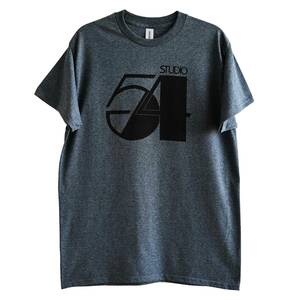  即決 /再入荷【海外買付/新品】studio 54 ロゴ Tシャツ/ダークヘザーグレイ/M /N.Y. 70's伝説のディスコ/ガラージ/GILDAN(nw-2405-11)