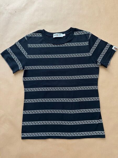 A BATHING APE ( classics )の Tシャツ です。