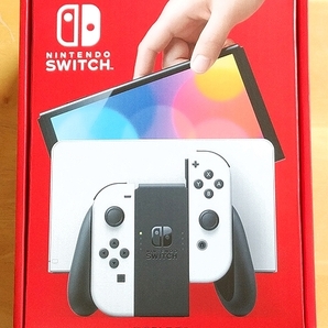 【送料無料】極美品 Switch 有機ELモデル本体セット(HEG-001/ホワイト) 動作確認済 付属品完備