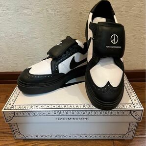 PEACEMINUSONE × Nike Kwondo 1 "Black and White"