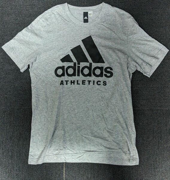 アディダス adidas Tシャツ ロゴ 半袖Tシャツ 