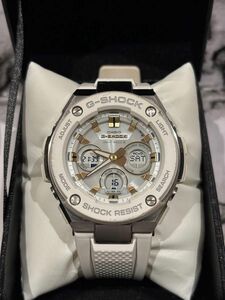 CASIO G-SHOCK Gショック GST-W300-7AJF ホワイト