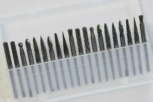 【送料無料】　3mm　シャンク　タングステンバー　20pcs　k1305 