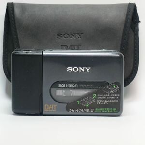 14) SONY DAT WALKMAN WMD-DT1 Sony dato Walkman operation not yet verification battery cover damage 