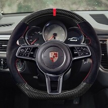 PORSCHE ポルシェ マカン/マカン S　95B 後期(19+) D型 ステアリング ホイール ハンドル 本カーボンxスエード調 トップマーク有_画像2