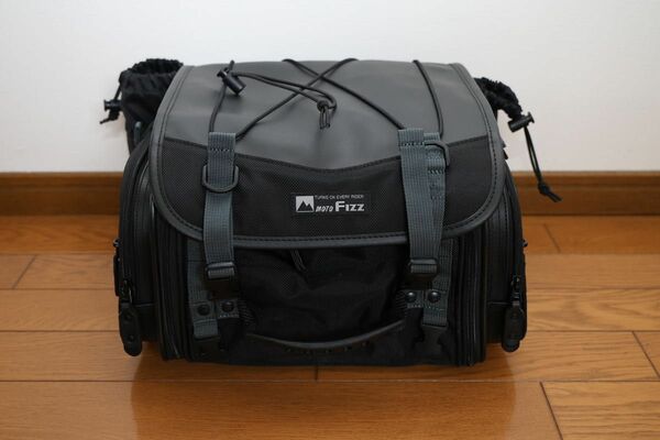 【美品】タナックス ミニフィールドシートバッグ 容量19-27L TANAX