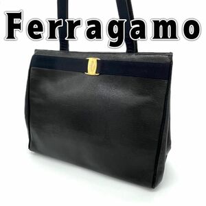 Ferragamo フェラガモ トートバッグ ヴァラ A4サイズ対応 美品