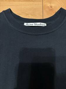 Acne Studios スウェットTシャツ