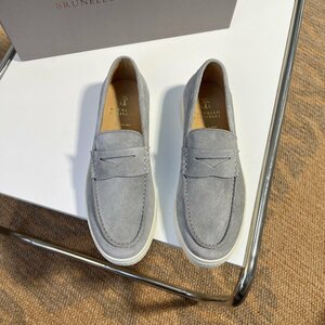 Brunello Cucinelli　ブルネロクチネリ イタリア　メンズ　シューズ　靴　スエード ローファー カジュアル　グレー　サイズ選択可能