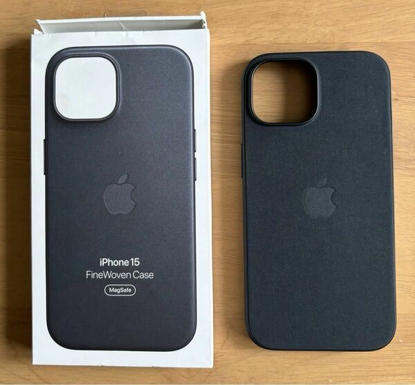 Apple純正 MagSafe対応 iPhone15 ファインウーブンケース ブラック