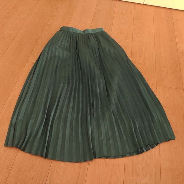 定番 シンプル 美スタイル 上品 ロング プリーツ スカート Ｍ 艶やか ダークグリーン 