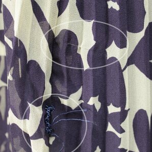 訳有美品 エムズグレイシー 花柄半袖プリーツワンピース定価3.4万円紫ベージュ38al008の画像9