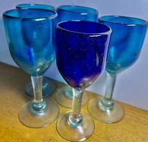 メキシコ産ワイングラス(青色)H＝約20cm W＝約7.5cmメキシコで、購入しましたアンティーク_画像3