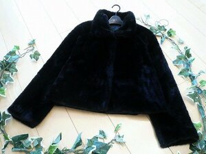 【新品】7782【ML】上質 ボリューム エコファー ショートコート ジャケット 黒 ふんわり暖か 羽織りもの 華やか 高級感 秋 冬