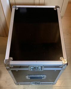 8U с роликами . rack case 