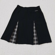 BURBERRY GOLF*バーバリーゴルフ*大きいサイズ17号*黒*チェック*オーバースカート*クリーニング済*美品*ブラック*三陽商会*日本製*W76_画像3