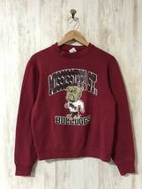 at119☆【USA製 90s アメリカ古着 MISSISSIPPI ST BULLDOGS トレーナー】OFFICIALLY LICENSED PRODUCT スウェットシャツ 赤系 XL (18-20)　_画像2