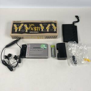  Junk SONY WM-FX811 WALKMAN radio cassette player remote control earphone RM-WM76F Sony Walkman 