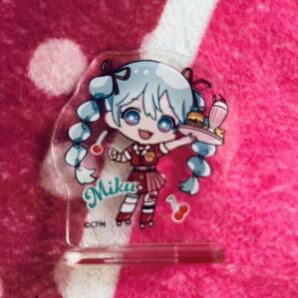 アクリルスタンド ミニサイズ miku 新品の画像1