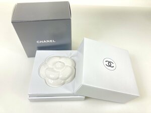 シャネル　CHANEL　カメリア　セラミック　ペーパーウェイト　アロマポット　オブジェ　置物　ホワイト　ノベルティ　箱付き　YZ-556　