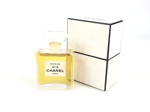 未使用　シャネル　CHANEL　No.19　パルファム　14ml　ボトル　YK-2951