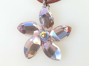 スワロフスキー　SWAROVSKI 　クリスタル　フラワー　コード　ネックレス　YAS-4096