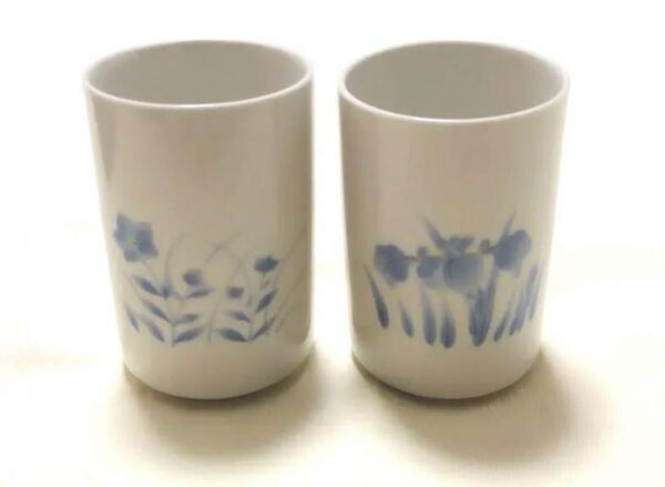 新品未使用 たち吉橘吉 ブル-花草柄 夫婦カップ 組湯呑 フリ-カップ2客