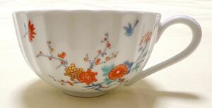 美術有田焼　深川製磁　色絵花鳥紋　菊割紅茶碗　カップのみ1客