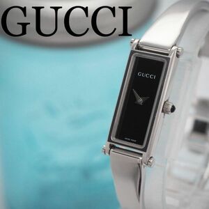 119[ beautiful goods ]GUCCI Gucci clock bangle lady's wristwatch black popular 