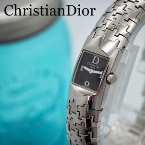 719[ beautiful goods ] Christian Dior Dio lifik lady's wristwatch popular 