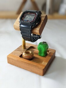 Art hand Auction ウォッチスタンド･トレイ 腕時計スタンド (BRST2) ハンドメイド, アクセサリー, 時計, 時計用ケース, スタンド型
