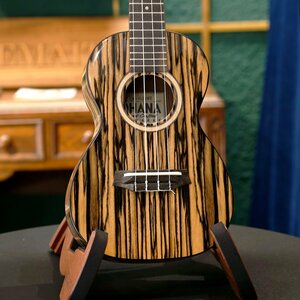 Ohana ukuleles オハナウクレレ CK-150BWE コンサートウクレレ ギグバッグ付き