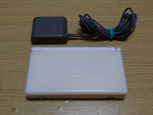 DS Lite ライト 本体 充電器 タッチペン