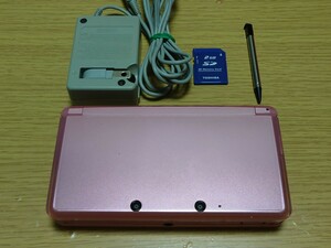 3DS body pink charger touch pen SD card 