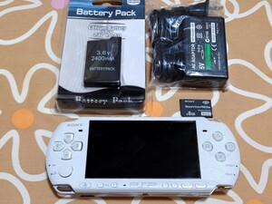 PSP 3000 本体 ホワイト バッテリー 充電器 メモリースティック