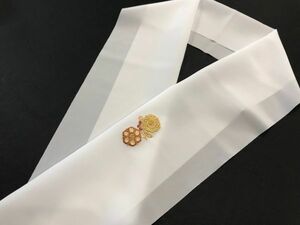 ▼三作▼新品税込　礼装用　おしゃれ　ワンポイント　刺繍半衿　洗濯OK　T196