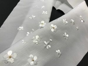 ▼三作▼送料無料　新品税込　豪華刺繍　ちりめん　礼装用　半衿　洗濯OK　S100