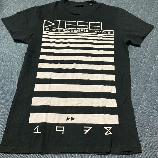 ☆送料無料☆used☆中古品☆ディーゼル☆DIESEL☆Tシャツ☆半袖Sサイズ☆カットソー☆春夏☆メンズ☆他にも多数格安出品中☆