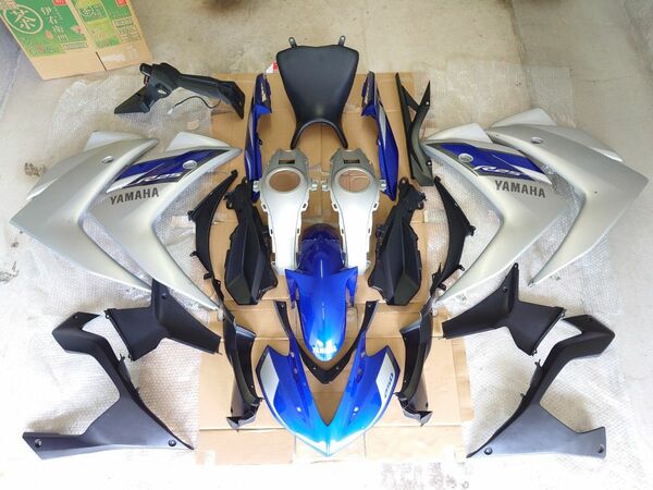 YZF-R25(R3)用 純正カウルセット アッパー/サイド/インナー/アンダー/タンク/シート/F・Rフェンダー/チェーン