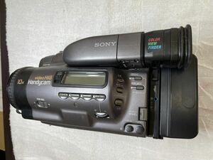 video Hi8 Handycam CCD-TR1000