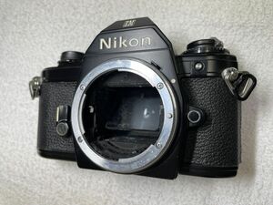 Nikon EM (6758258)